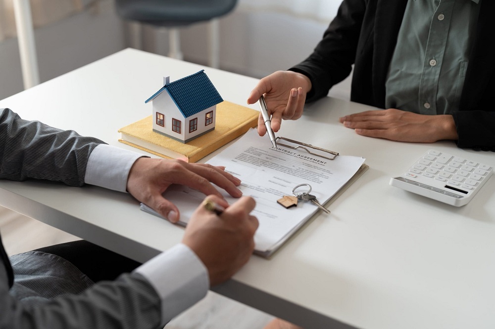 Real Estate Negotiation Tips That Save You Money